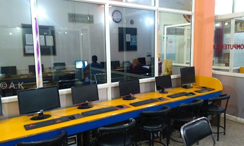 A.K.TECH COMPUTER INSTITUTE in Rampur Garden, bareilly - 243001