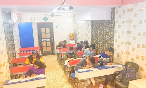 Eros Coaching Centre & Home Tutor in Pulpehladpur, Delhi - 110044