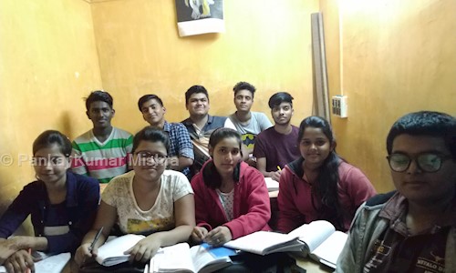 Pankaj Kumar Mishra in Paikpara, Kolkata - 700037