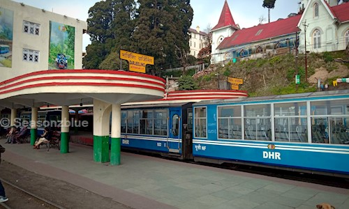 Seasonzblue in Thane, Mumbai - 421301