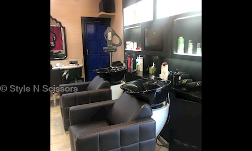 Style N Scissors in Gayatri Nagar, Jaipur - 302020