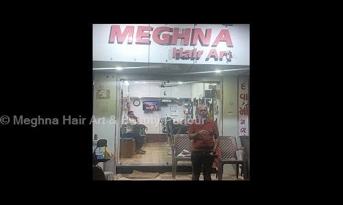 Meghna Hair Art & Beauty Parlour in Fatehgunj, Vadodara - 390002