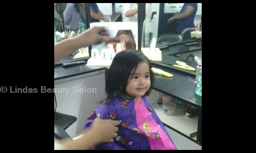 Lindas Beauty Salon in Akota Station Road, Vadodara - 390007
