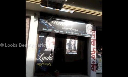 Looks Beauty parlour in Ashirwad Nagar, Nagpur - 440024