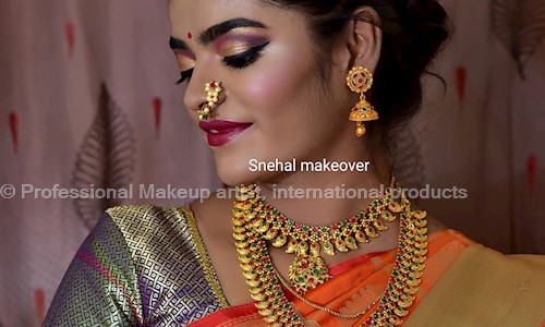 Professional Makeup artist, international products. in Bhosari, Pimpri Chinchwad - 411039