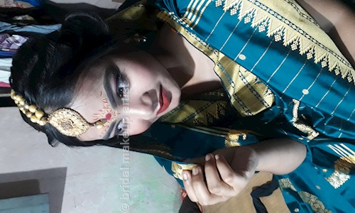 bridal makeup artist in South Dumdum, Kolkata - 700074