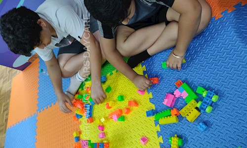 Growing Starts Daycare in Koregaon Park, Pune - 411001