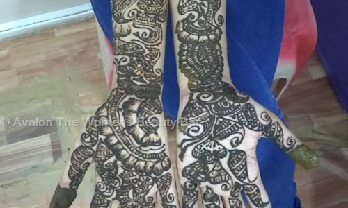 Avalon The Womens Beauty Bar in Chanda Nagar, Hyderabad - 500050