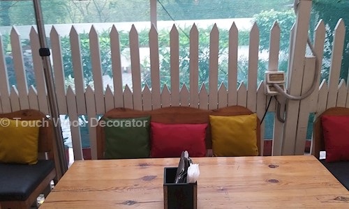 Touch Wood Decorator in Saket, Delhi - 110062