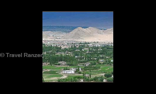 Travel Ranzer in Greater Kailash, Delhi - 110048