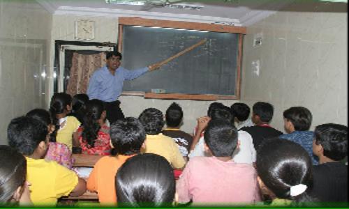 Khandelwal Classes in Opera House, Mumbai - 400004