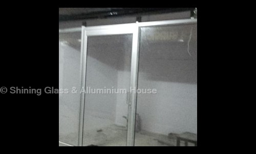 Shining Glass & Alluminium House in Palam Colony, Delhi - 110046
