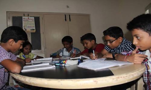 RP Tutorials in R.M.V. 2nd Stage, Bangalore - 560094