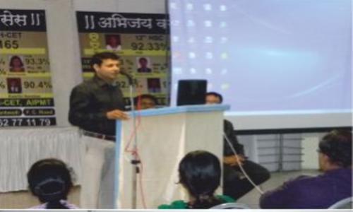 Abhijay Classes in Vishrantwadi, Pune - 411015
