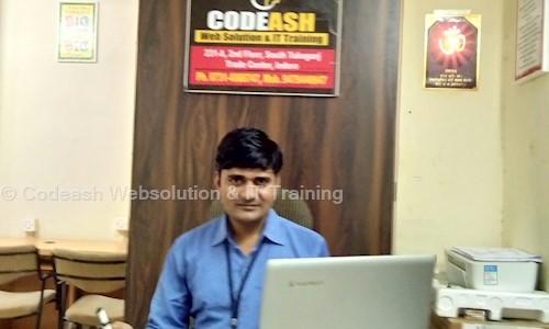 Codeash Websolution & IT Training in Tukoganj, Indore - 452001
