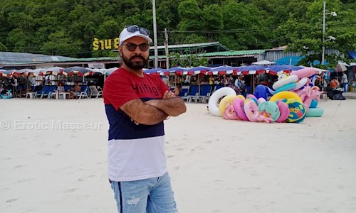Erotic Masseur in Sector 10, Chandigarh - 160001