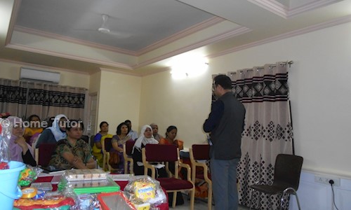 Home Tutor in Rohta Road, Meerut - 250001