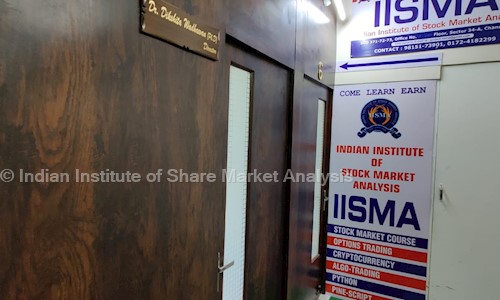 Indian Institute of Share Market Analysis in Sector 34A, Chandigarh - 160022