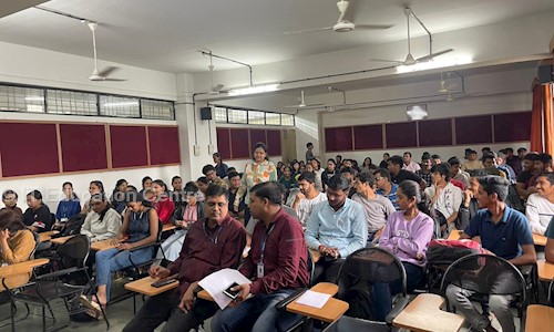 IT Education Centre in Shivaji Nagar, Pune - 411005
