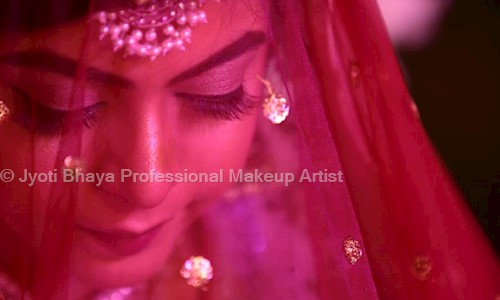 Jyoti Bhaya Professional Makeup Artist in Vidhyut Nagar, Jaipur - 302019