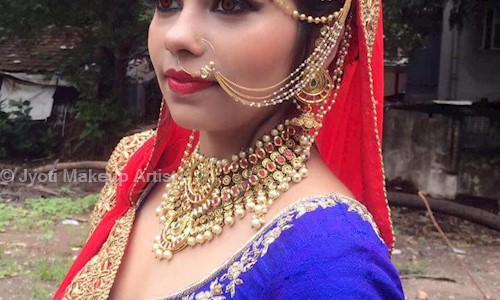 Jyoti Makeup Artist in Vile Parle West, Mumbai - 400056
