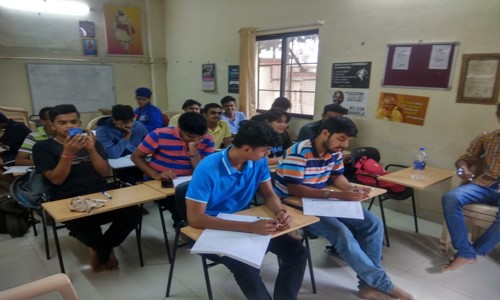 Kumar Classes in Wadarvadi, Pune - 411004