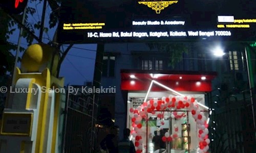 Luxury Salon By Kalakriti in Kalighat, Kolkata - 700026