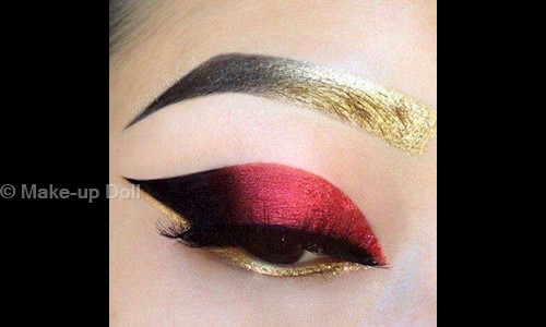 Make-up Doll in Jawahar Nagar, Mumbai - 400093