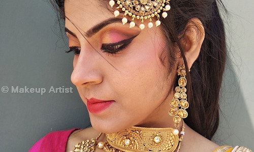 Makeup Artist in Tollygunge, Kolkata - 700093