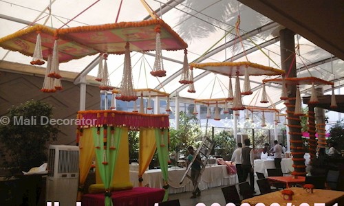 Mali Decorator in Cuffe Parade, Mumbai - 400005