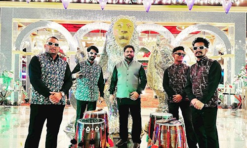 Mr.sanju punjbai dhol player in Chandigarh, Chandigarh - 160014