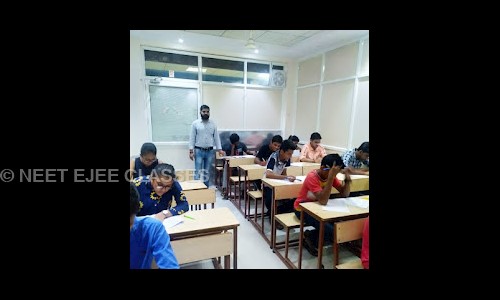 NEET EJEE CLASSES in Beta II, Greater Noida - 201308