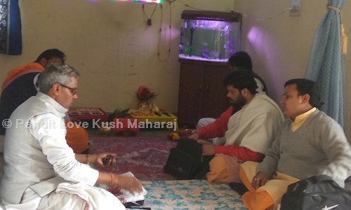 Pandit Love Kush Maharaj in Dwarka, Delhi - 110075