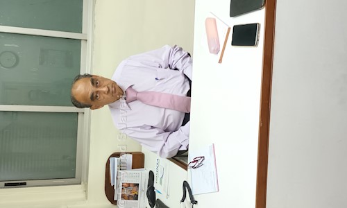 Dr Vinod Javeri - Best Urologists in Peddar Road, Mumbai - 400007