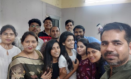 A B Classes in Civil Lines, Delhi - 110054