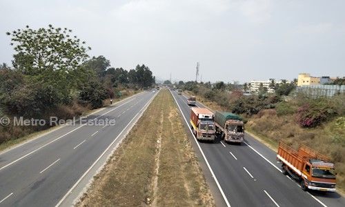 metro real estate . in Garvebhavipalya, Bangalore - 560068