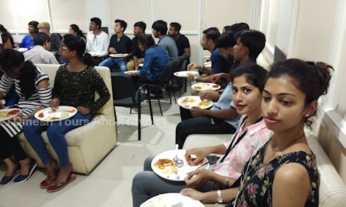 Dinesh Tours And Travels in Nazarabad Mohalla, Mysore - 570010