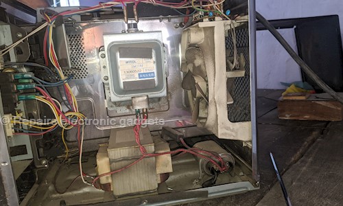 Repairs electronic gadgets in Phulwari Sharif, Patna - 801505