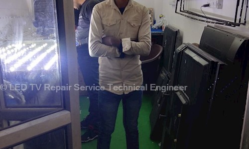 LED TV Repair Service Technical Engineer in Mayur Vihar, Delhi - 110091