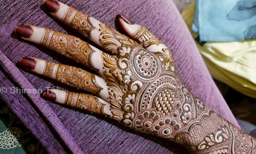 Shireen Taj in Chikkabanavara, Bangalore - 560090