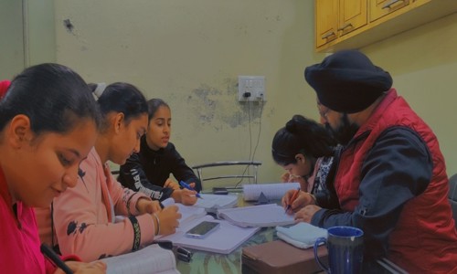 Inkquiring Minds in Saharanpur City, Saharanpur - 247001
