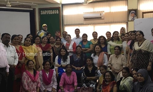 Malay Home Tutor in Borivali, Mumbai - 400068