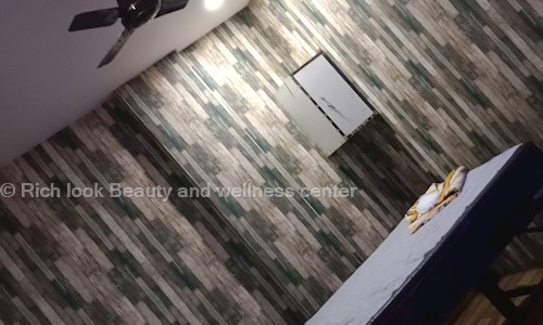 Rich look Beauty and wellness center  in  Kukatpally, Hyderabad - 500072