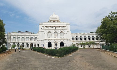 Madurai oneway cab  in Paravai, Madurai - 625018