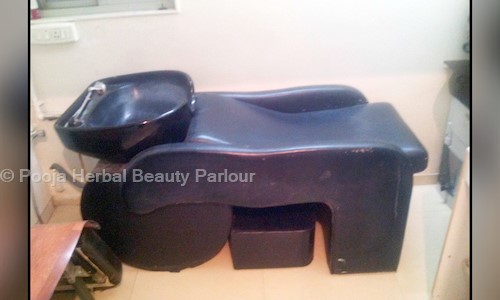 Pooja Herbal Beauty Parlour in Chinchwad, Pimpri Chinchwad  - 411019
