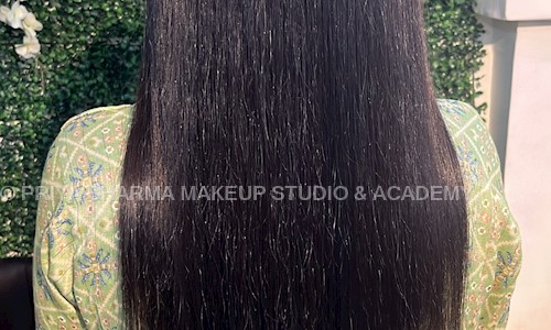 Priya Sharma Makeup Studio & Academy in Shahdara, Delhi - 110032