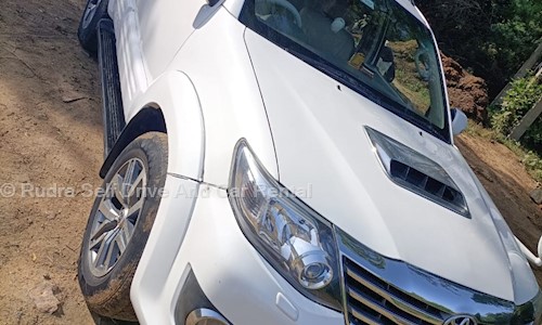 Rudra Self Drive And Car Rental in  Shivalik City, Kharar - 140301