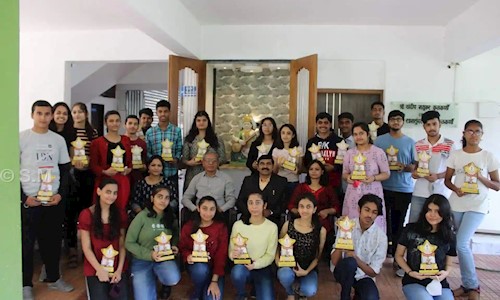 S.M. Kulkarni Maths & Science Academy
