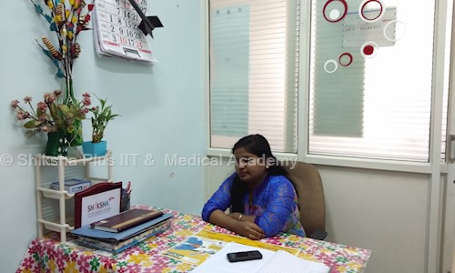 Shiksha Plus IIT &  Medical Academy in Camp, Pune - 411001