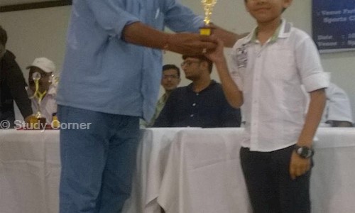 Study Corner in Satellite, Ahmedabad - 380015